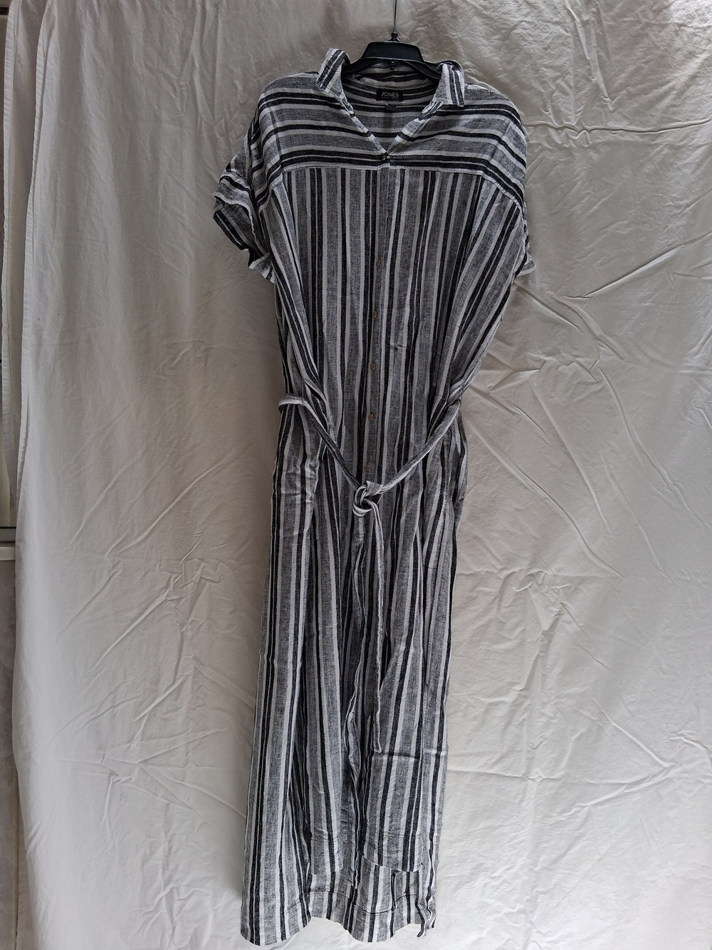 Jones New York Striped Button-Front Maxi Shirtdress in Black and White Tie Close